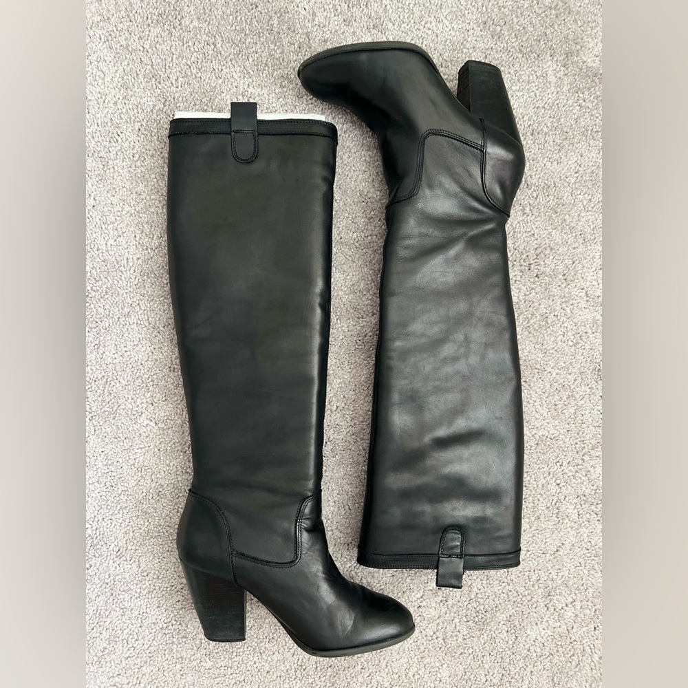 BCBG Black Leather Knee-High Boots Size 7.5 - Picture 5 of 9